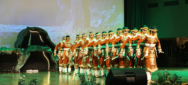 ANNUAL DAY GRADES VI-XII